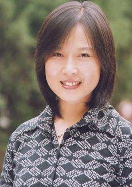 王磊