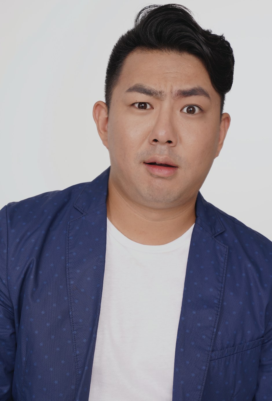 曹伟伦