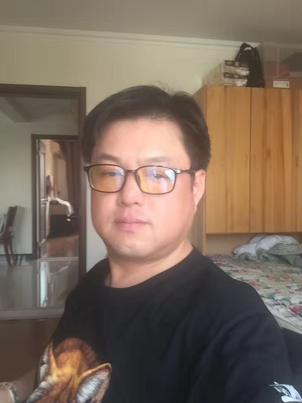 周毅