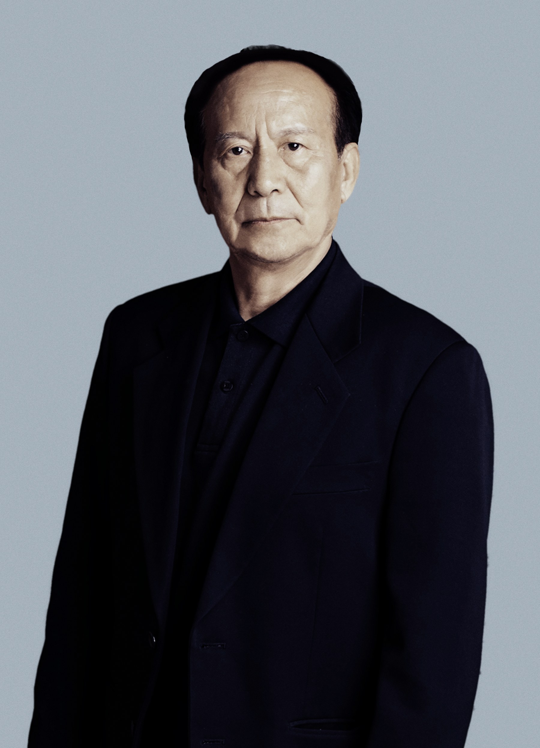 何雷