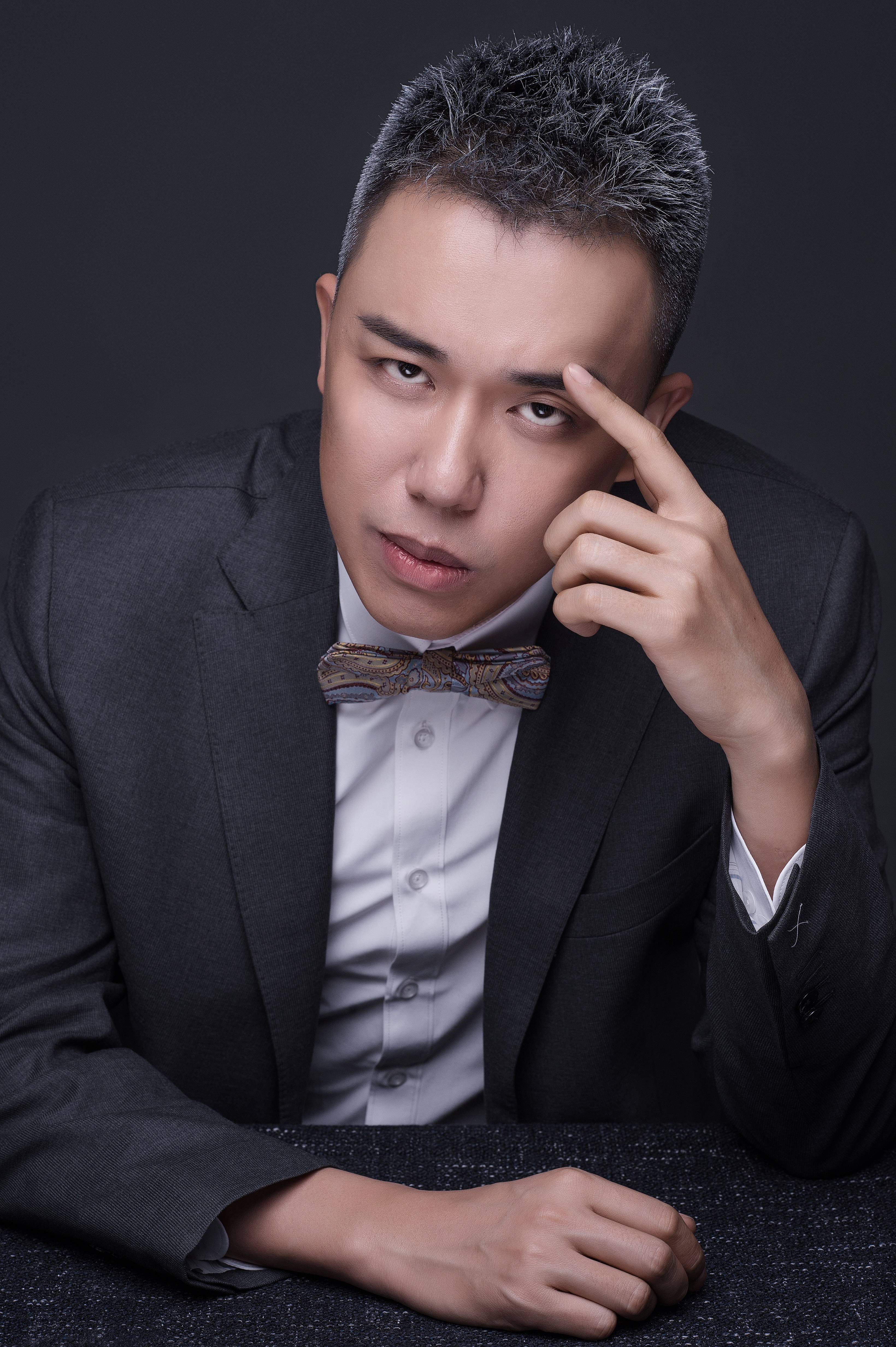 王志君