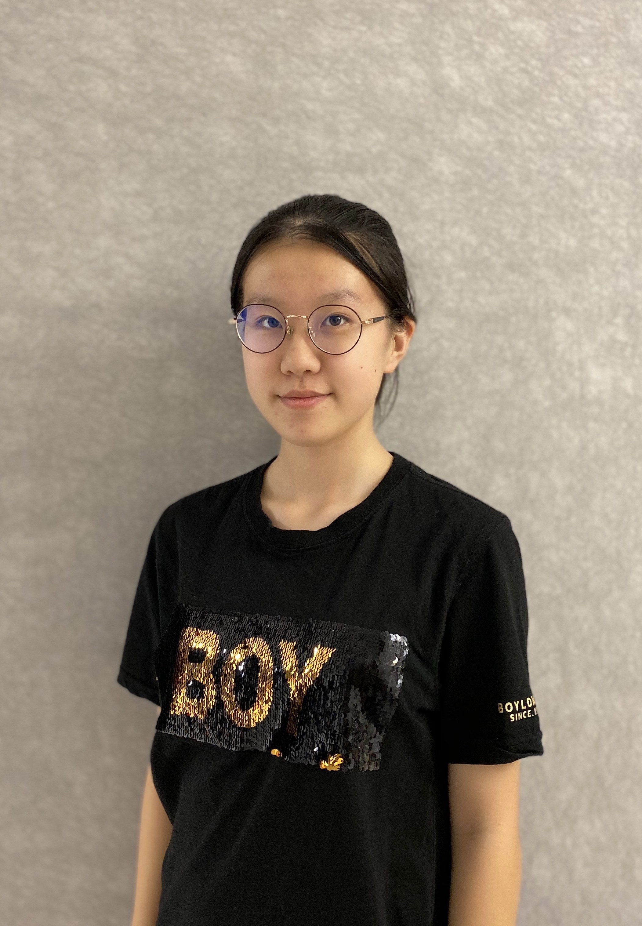 杨萧伊