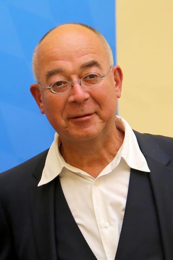 亚历山大·杜达