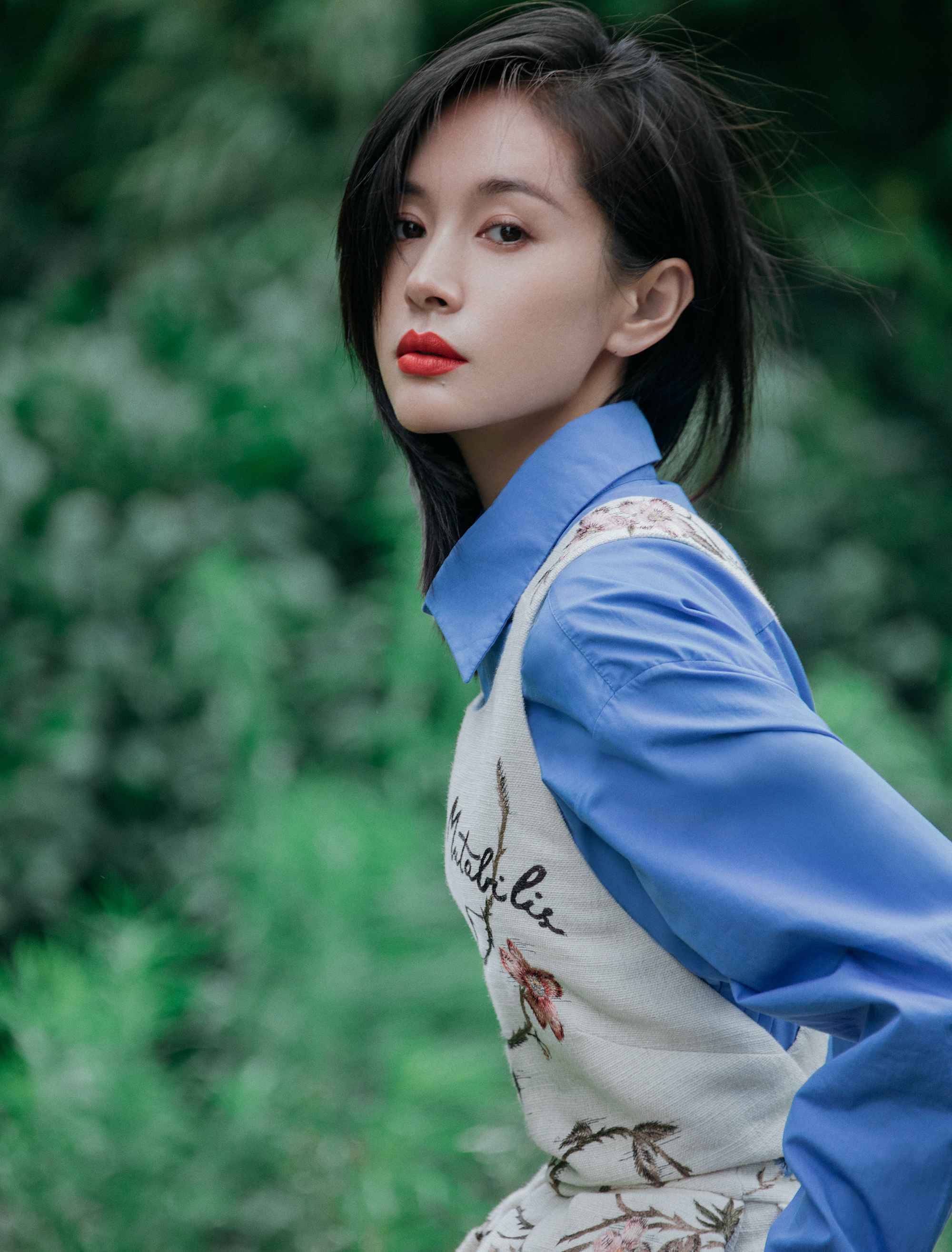 王子文