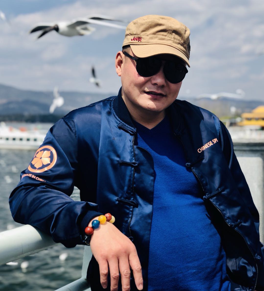 牛中明
