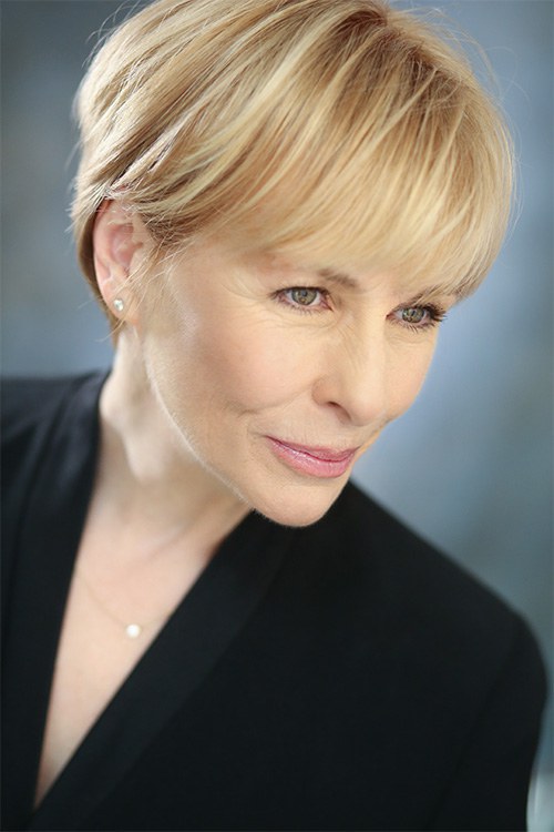 Liz Robertson