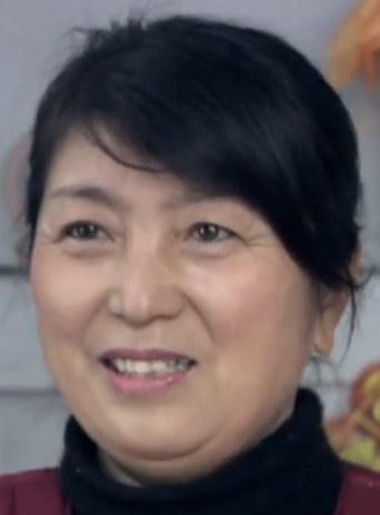 曹春霞