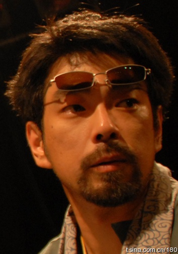 坪川拓史