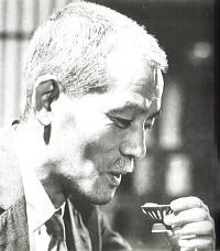 笠智众