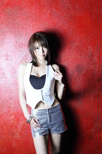 释由美子