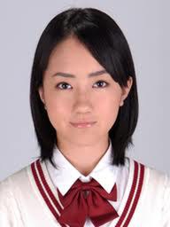 桑名里瑛