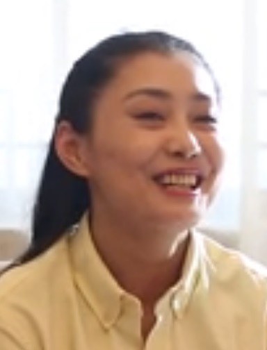 李玲
