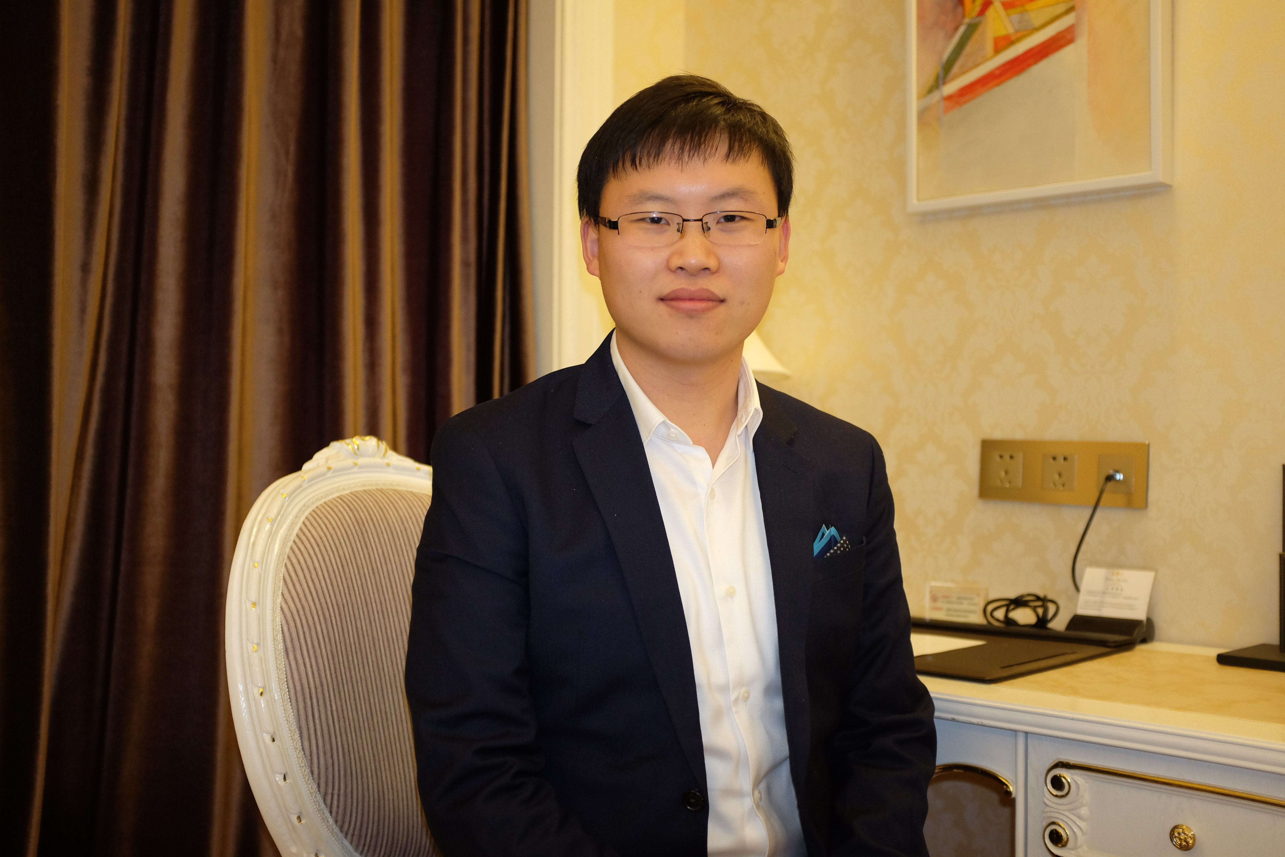 周涛