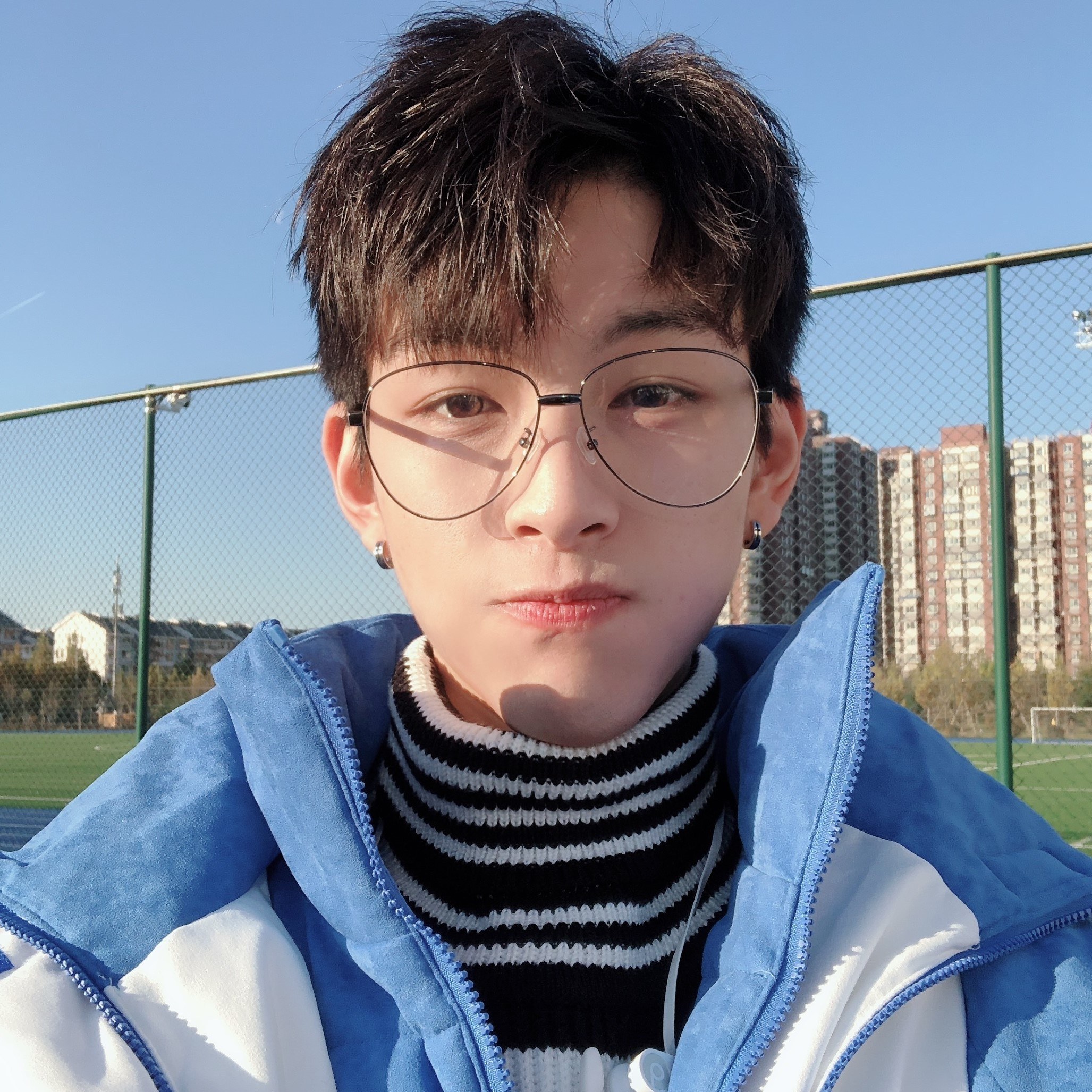 李昊楠