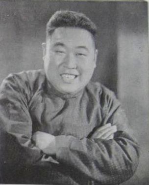 陈镇中