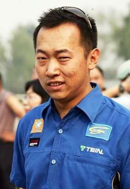 李微