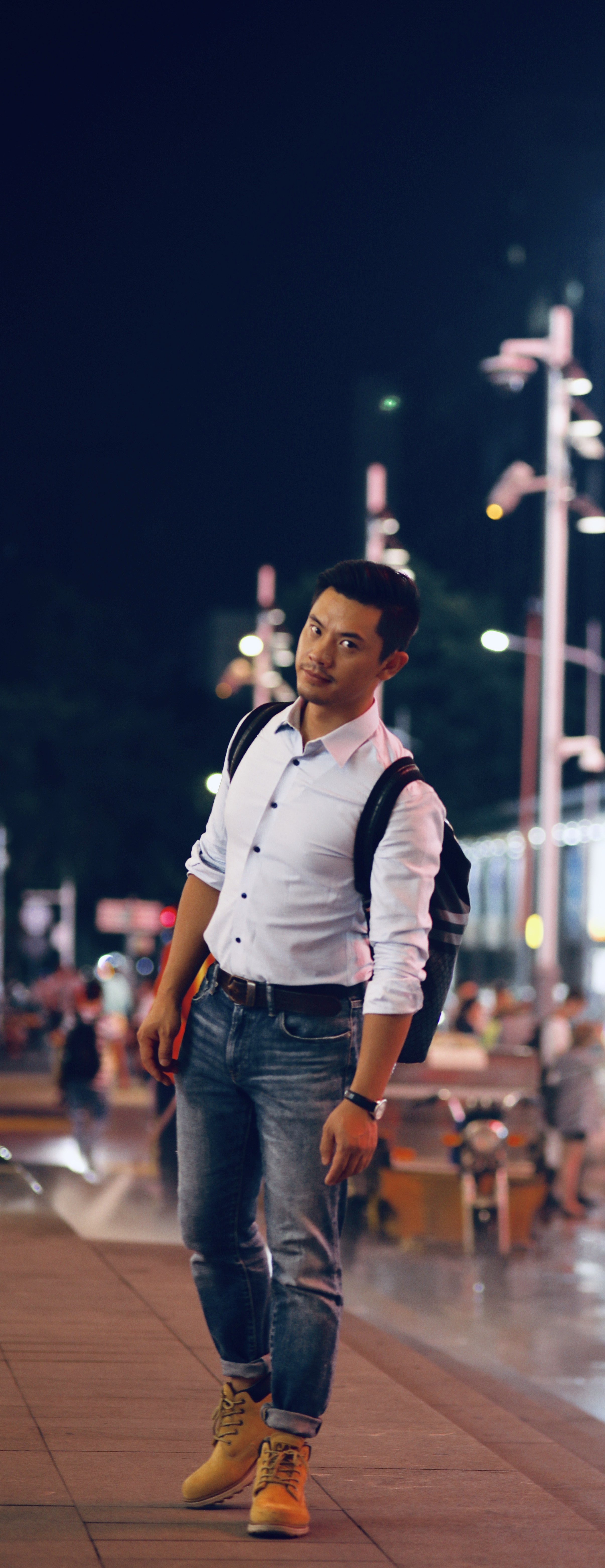 潘东