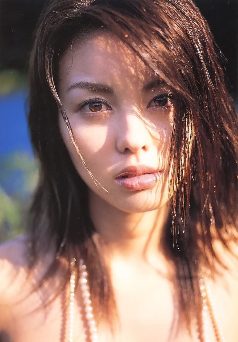 三译真奈美