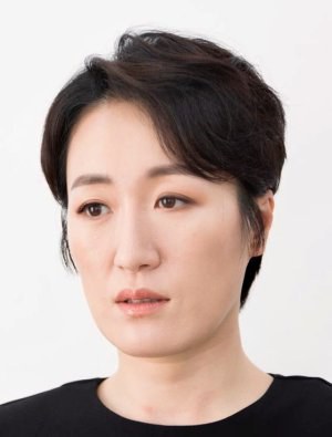 金佳英