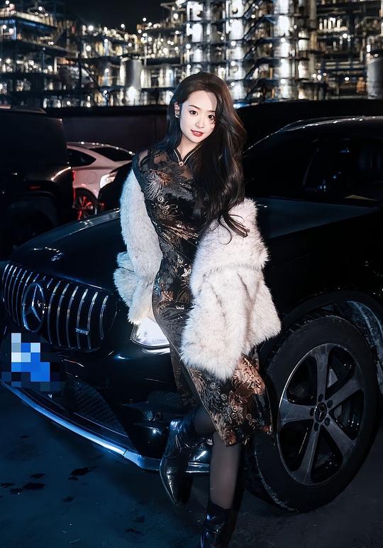 殷佳欣