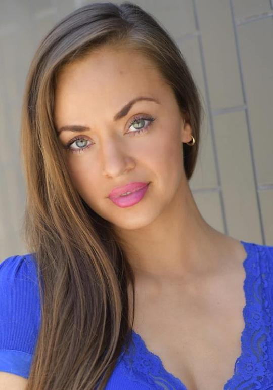 Noemie Maia