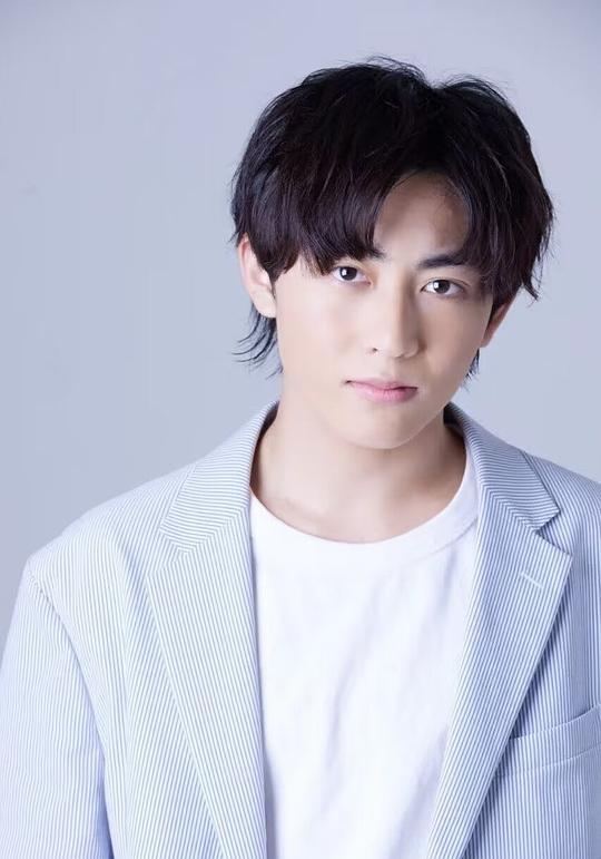 野口友辅
