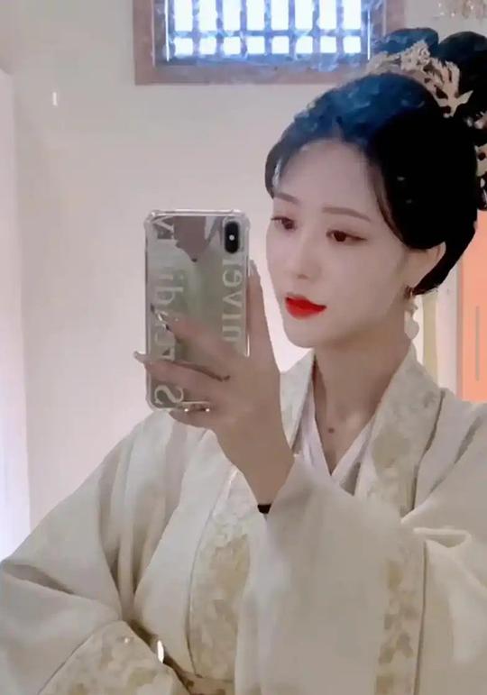 钟嘉玲