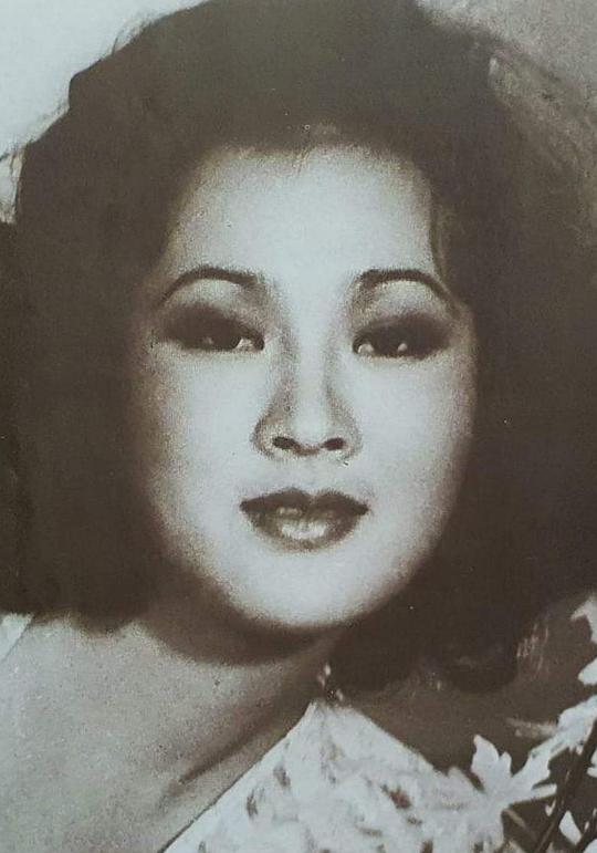 何燕