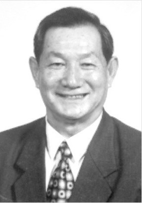 朱靖华