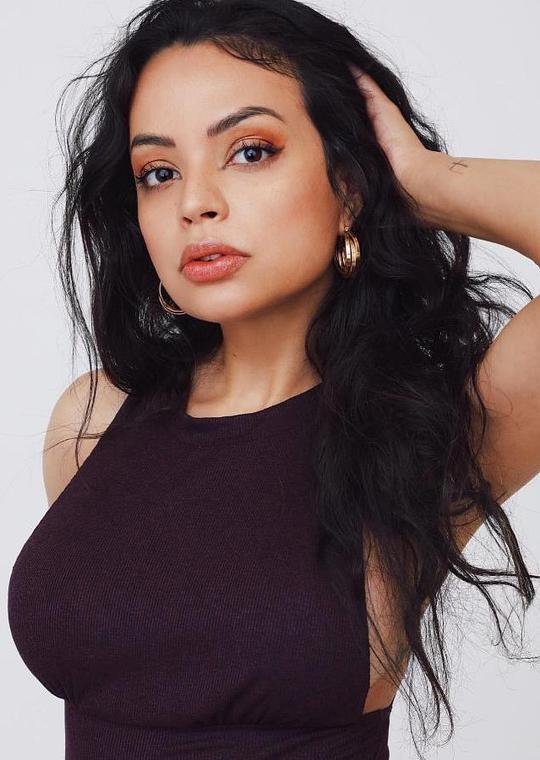 Raquel Rojas