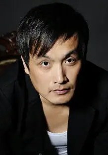 闫铁成