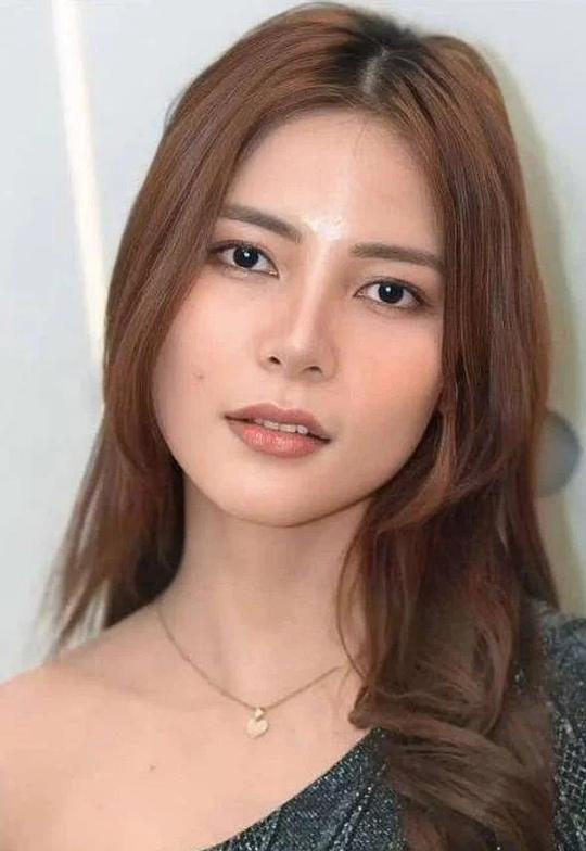 Anya Austria