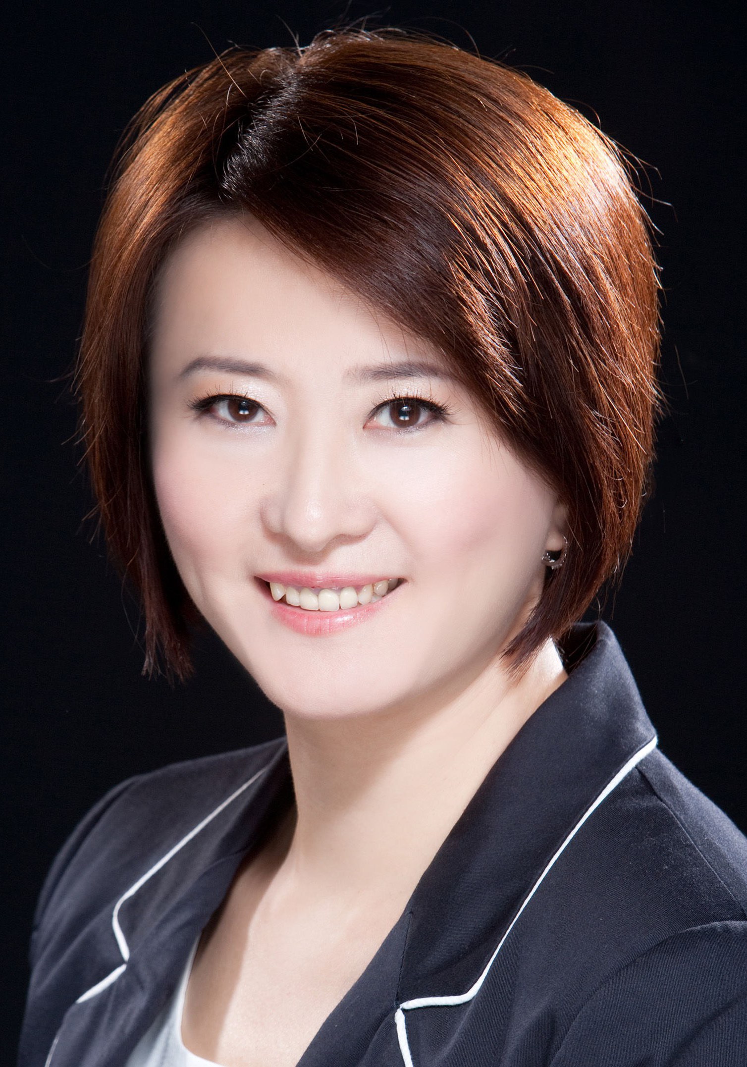 王鸿薇