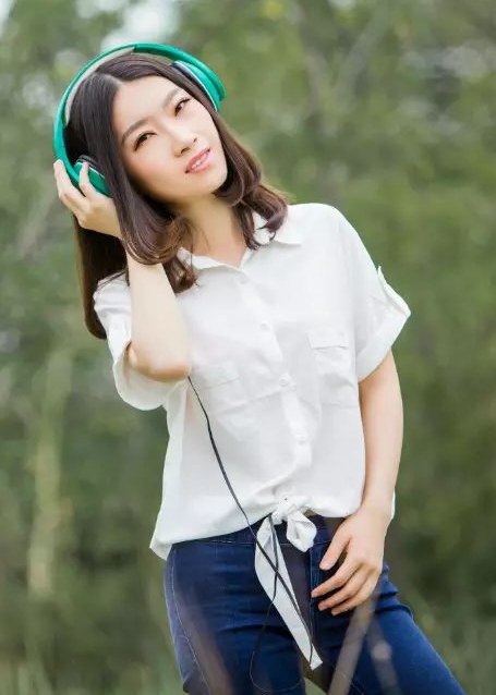 吴彩云