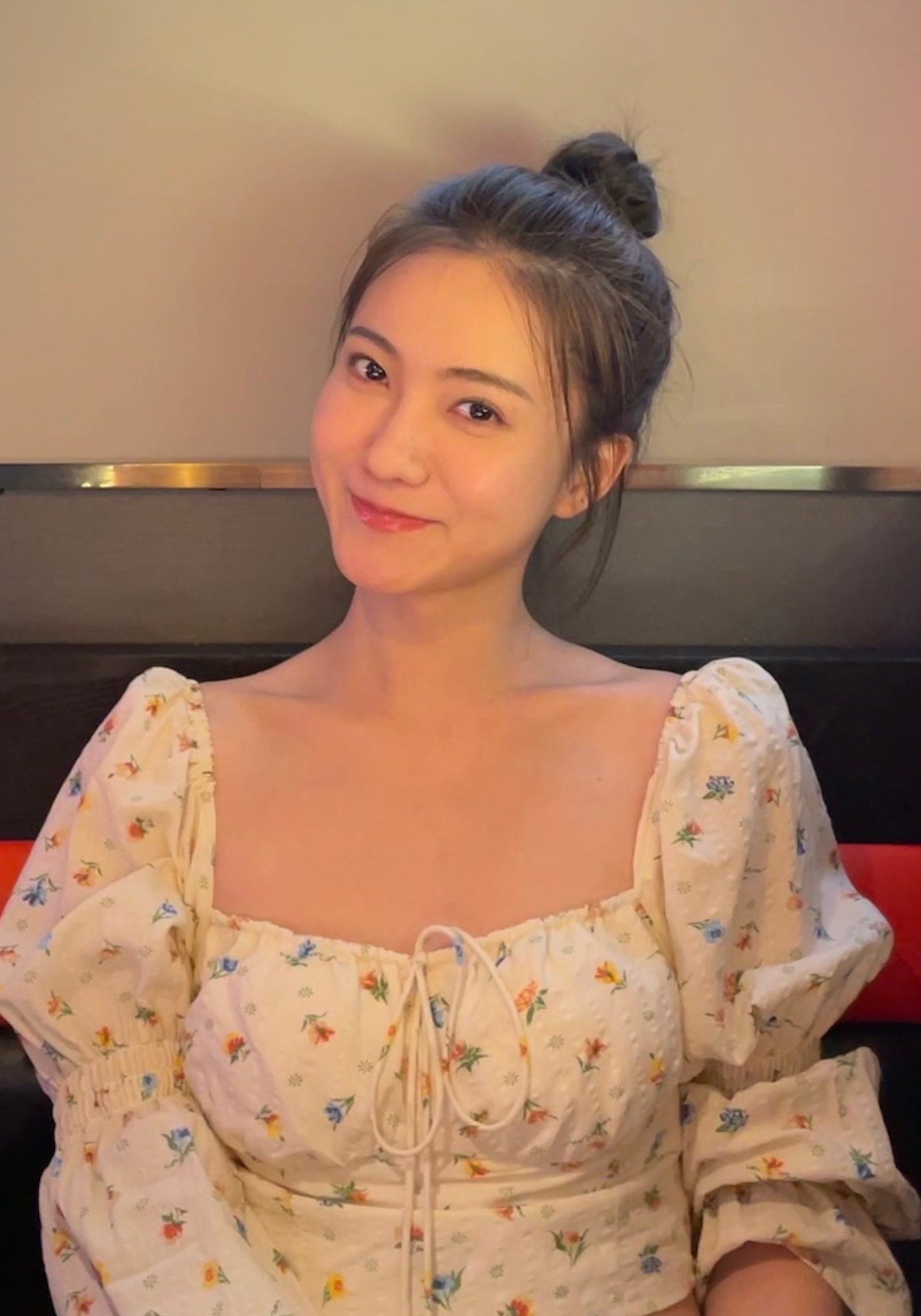 洪成成