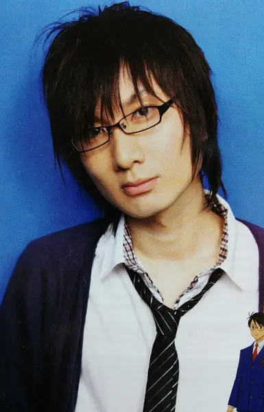 前野智昭