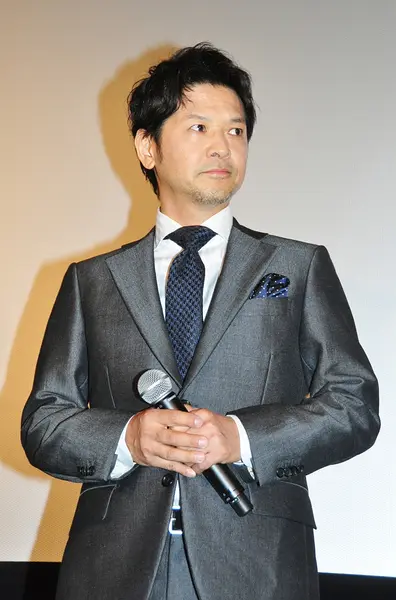 绪形直人