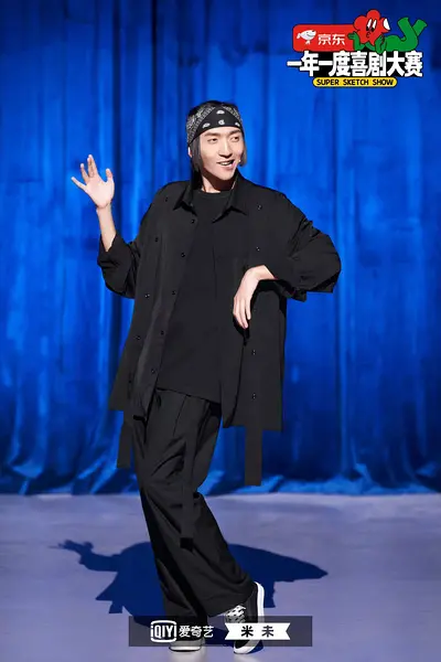 王梓