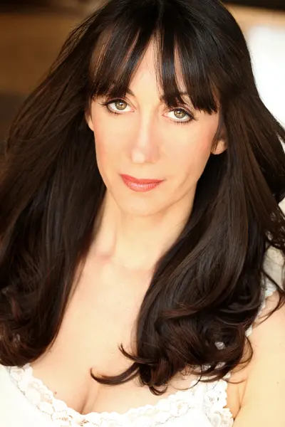 Iris Braydon