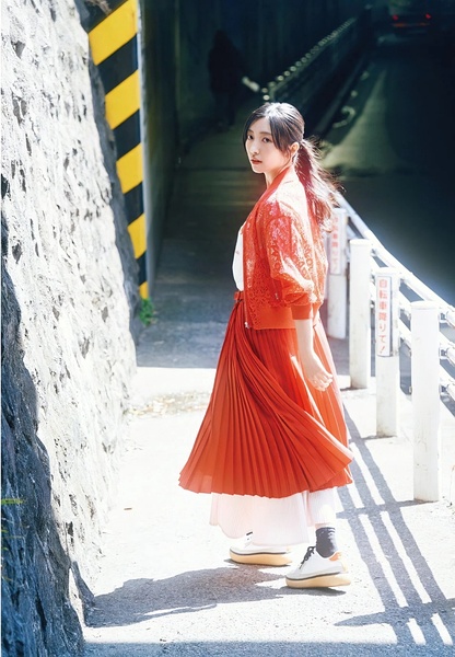 小西夏菜实