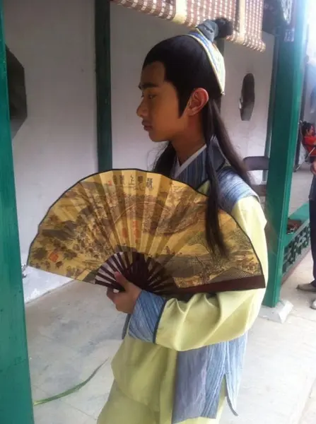 戚一鸣