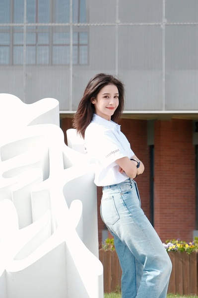 艾丽菲娅·卡吾利江