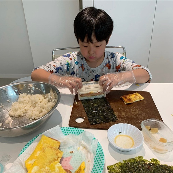 李书俊