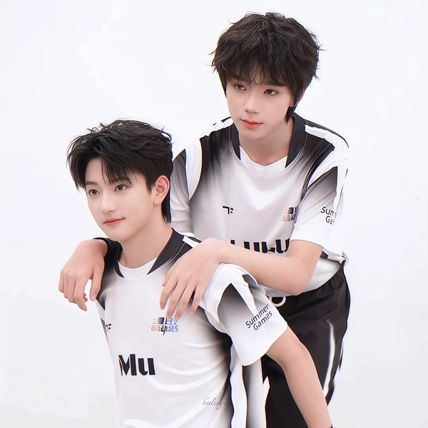 王橹杰
