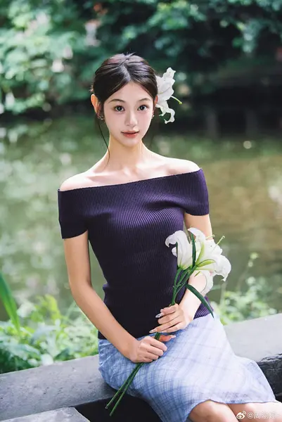 周渝婷