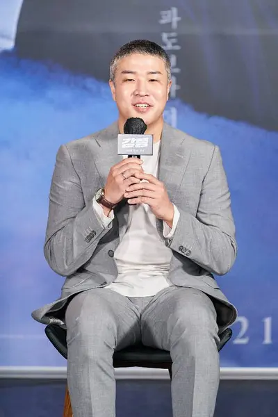 尹英彬