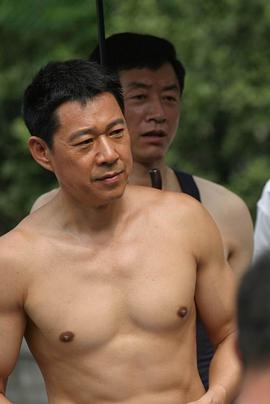 张丰毅