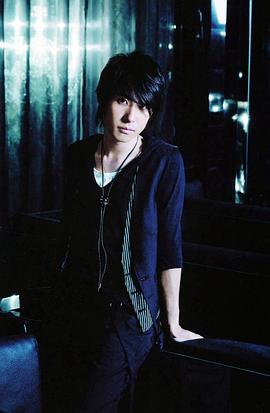 铃村健一