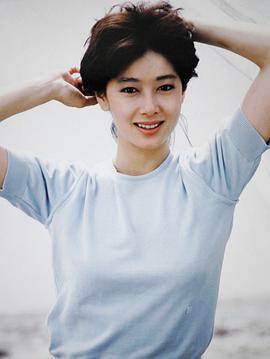 夏目雅子