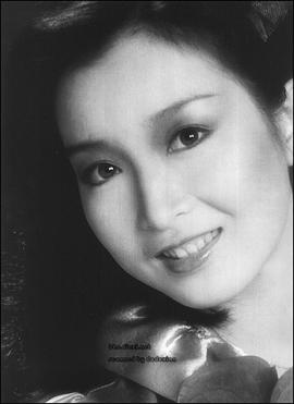 黄杏秀